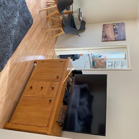 River Courtyard Apartment In The Heart Of Stneots 圣尼奥特 外观 照片