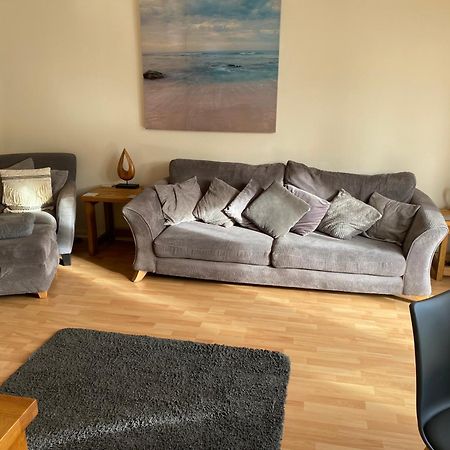 River Courtyard Apartment In The Heart Of Stneots 圣尼奥特 外观 照片