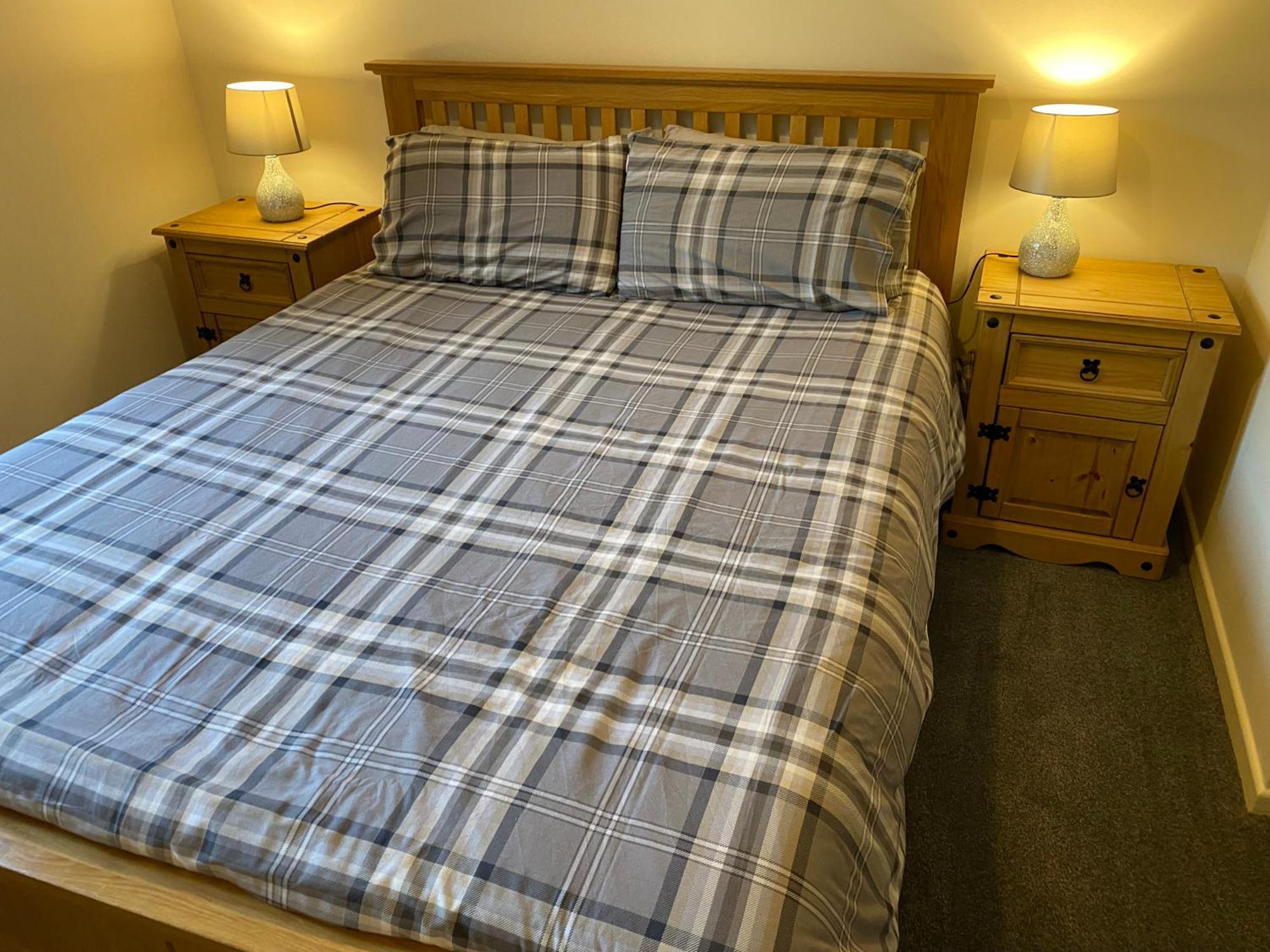 River Courtyard Apartment In The Heart Of Stneots 圣尼奥特 外观 照片